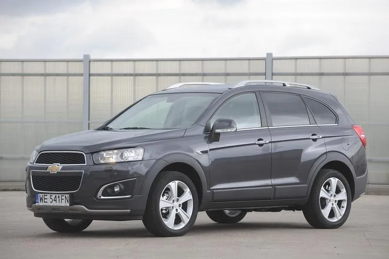 Ile pali Chevrolet Captiva 2.0? Praktyczny przegląd zużycia paliwa w różnych warunkach