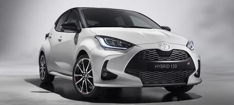 Ile pali Toyota Yaris hybryda? Odkryj tajemnice oszczędności na paliwie!