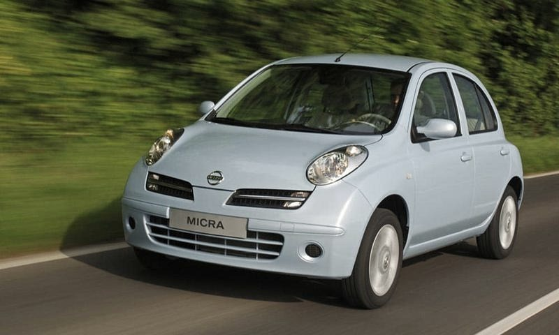 Jaki akumulator do Nissan Micra K12 z 2003 roku? Pojemność i wymiary bez pomyłki