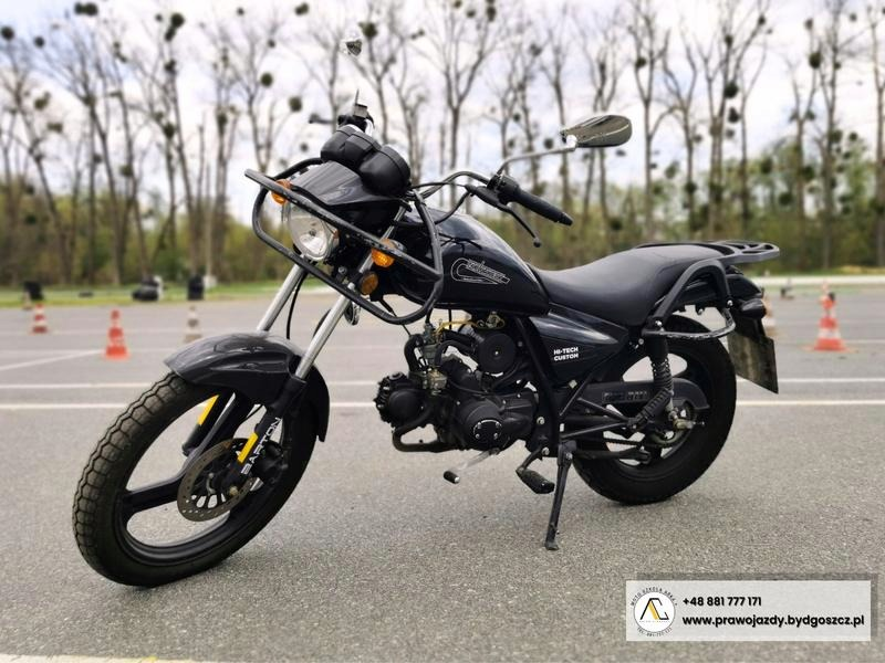 Jakie uprawnienia na motorower są potrzebne? Wiek i wymagane dokumenty