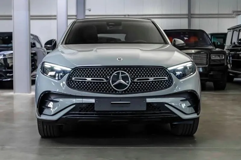 Najlepsze oferty u concessionnaire Mercedes w Île-de-France