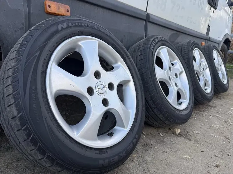 Najlepsze opony do Mazdy 2 - co wybrać na każdą porę roku?