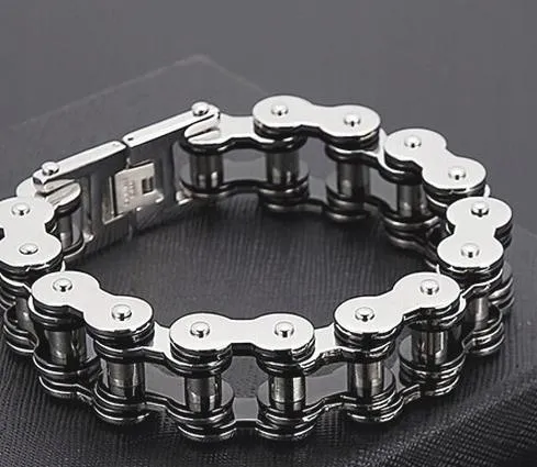Czyszczenie łańcucha motocyklowego