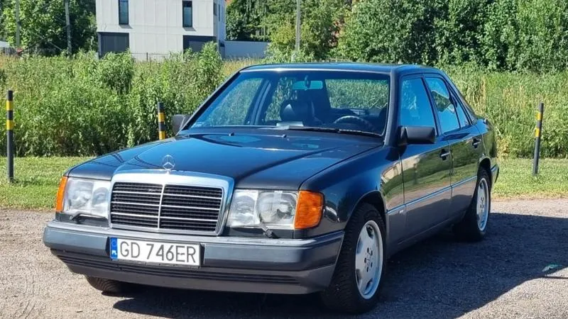 Mercedes W124