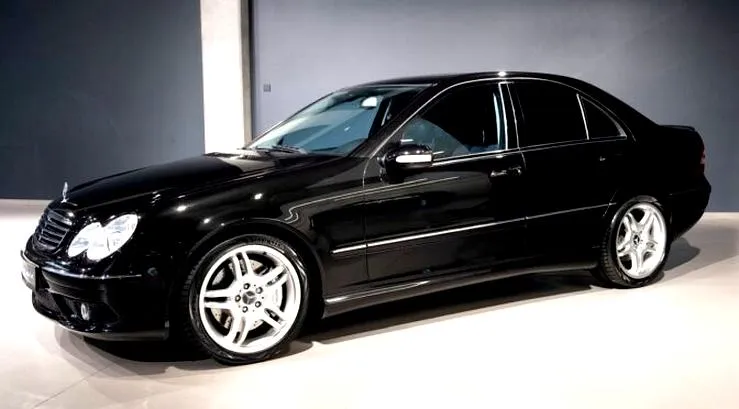 Olej w Mercedesie W203