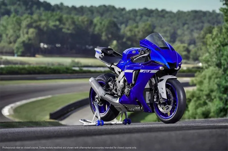 Spalanie Yamaha R1