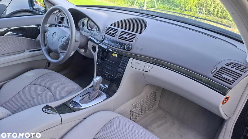 System SRS Mercedes