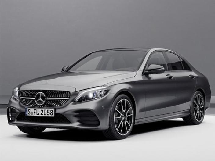 Zakup Mercedesa z salonu